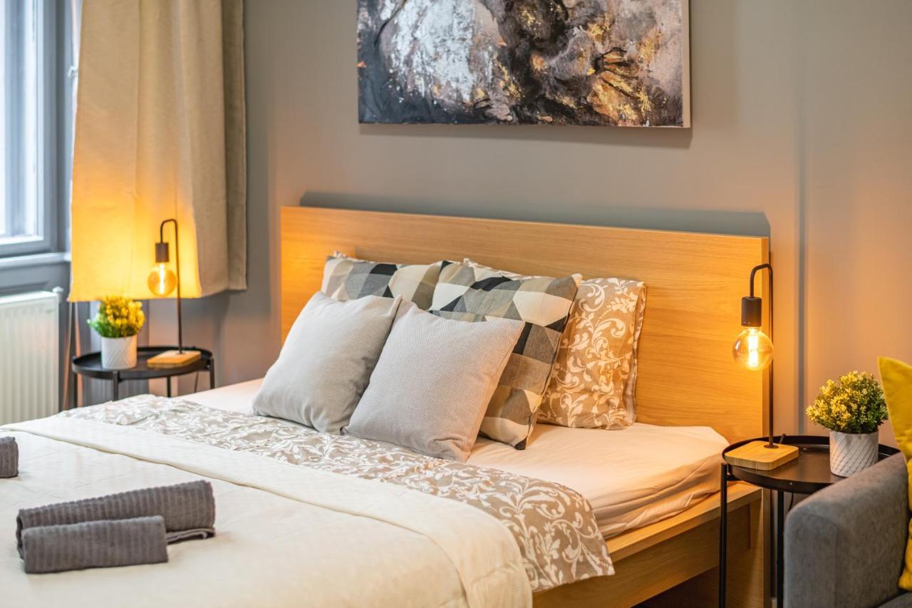 Deluxe Kazincy Apartment In The Heart Of Βουδαπέστη Εξωτερικό φωτογραφία