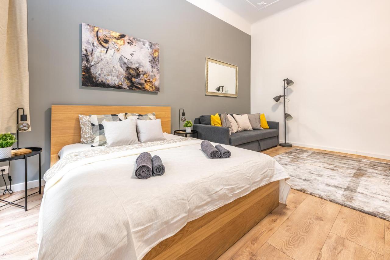 Deluxe Kazincy Apartment In The Heart Of Βουδαπέστη Εξωτερικό φωτογραφία