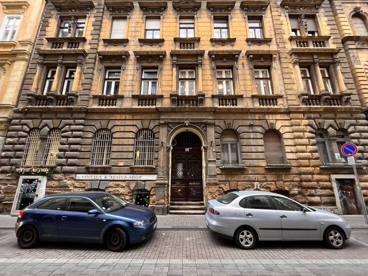 Deluxe Kazincy Apartment In The Heart Of Βουδαπέστη Εξωτερικό φωτογραφία